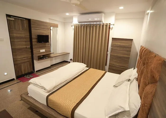 Hotel Shertown Ahmedabad