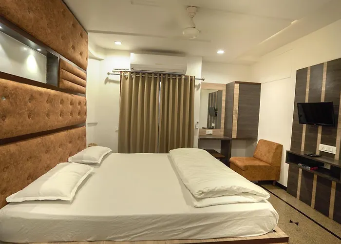 Hotel Shertown Ahmedabad