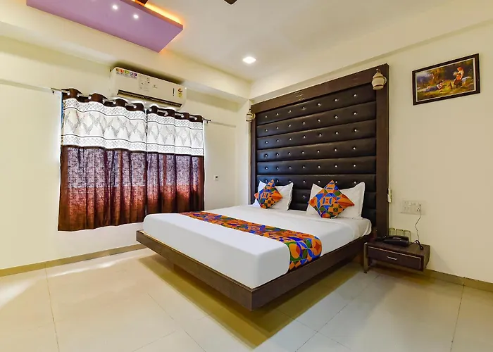 Fabhotel Crystal Inn II - Paldi Char Rasta Ahmedabad